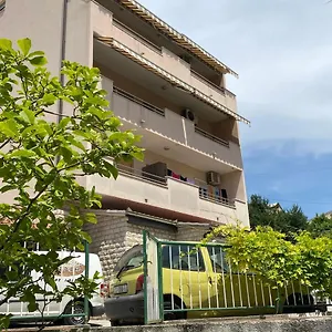 https://happy-healthy-apartment.splithotels.org